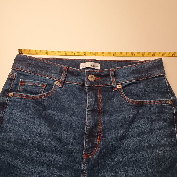 Loft Jeans Size 29/8 The Slim Flare High Rise Dark Wash - Picture 7 of 10